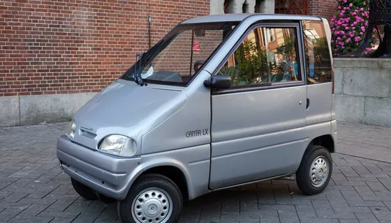 Voiture sans permis 4 places : existe-t-elle légalement ?